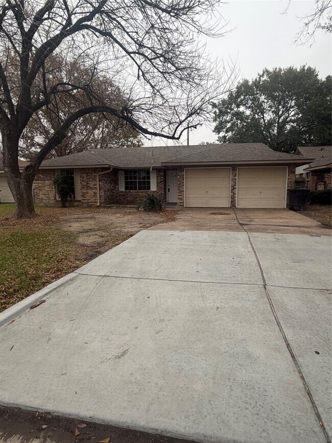 Foto del edificio - 6439 Deirdre Anne Dr