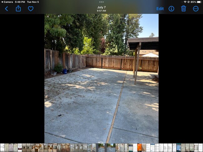 Foto del edificio - 6494 N Blythe Ave