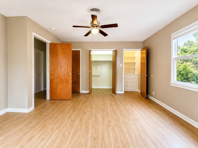 Foto del edificio - 703 Booker St