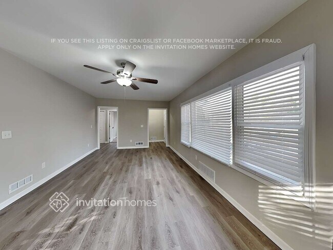 Building Photo - 2264 Headland Dr