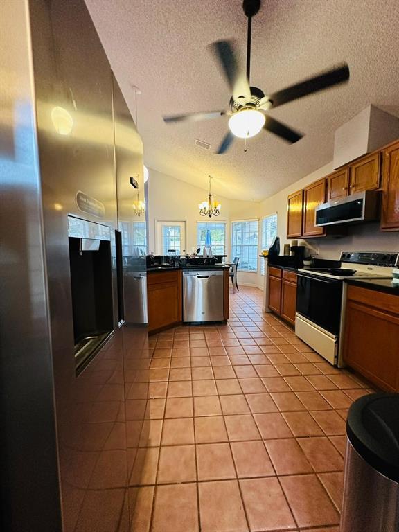 Foto del edificio - 12627 Earnest Ave