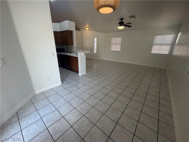 Building Photo - 7505 Flat Rock St