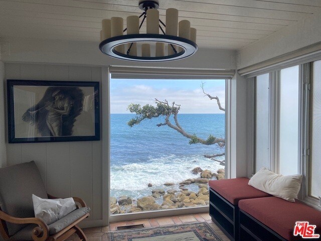 Foto del edificio - 21750 Pacific Coast Hwy