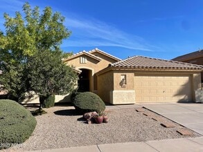 Building Photo - 244 W Goldfinch Way