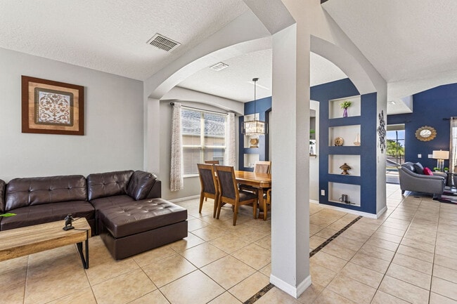 Foto del edificio - 8591 Sunrise Key Dr