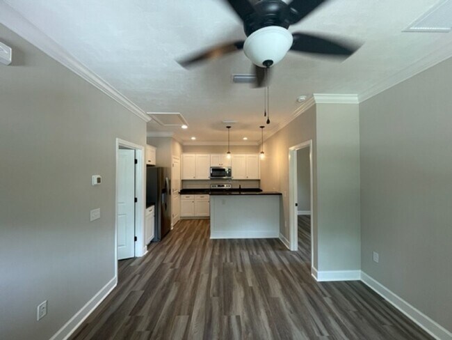 Building Photo - Recently Constructed  2 Bedroom House Clos...