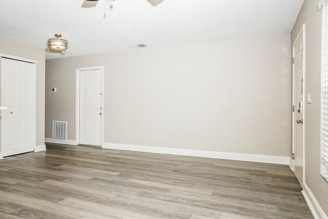 Foto del edificio - 1616 27th Ave E