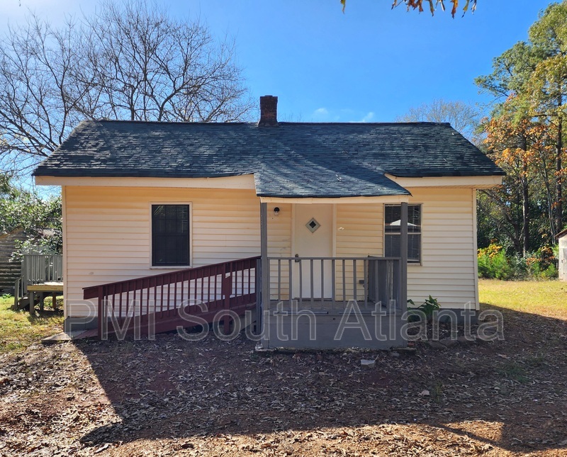 Foto principal - 528 County Rd