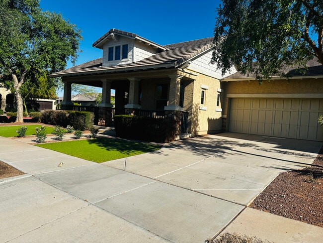 Building Photo - 20377 W Terrace Ln