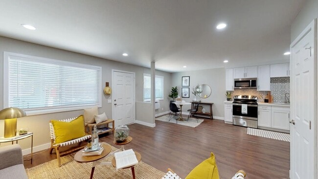 Building Photo - The Kentucky