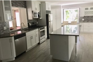 Building Photo - 68 Savage Rd