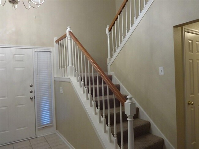 Foto del edificio - 2115 Eastlands St