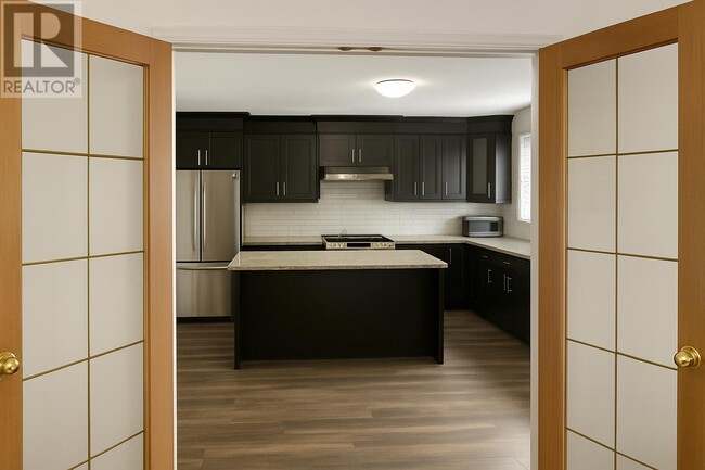 Building Photo - 11531 Seafield Crescent