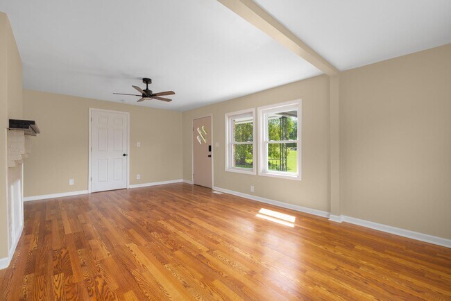 Building Photo - 2879 Carroll Creek Rd