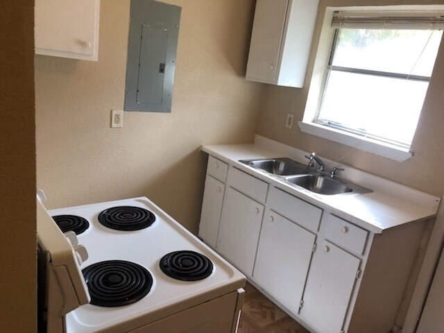 Foto del edificio - 5419-5419 Libbey Ave