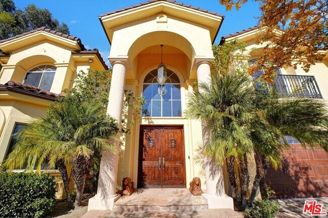 Foto del edificio - 13045 Ripple Creek Ln