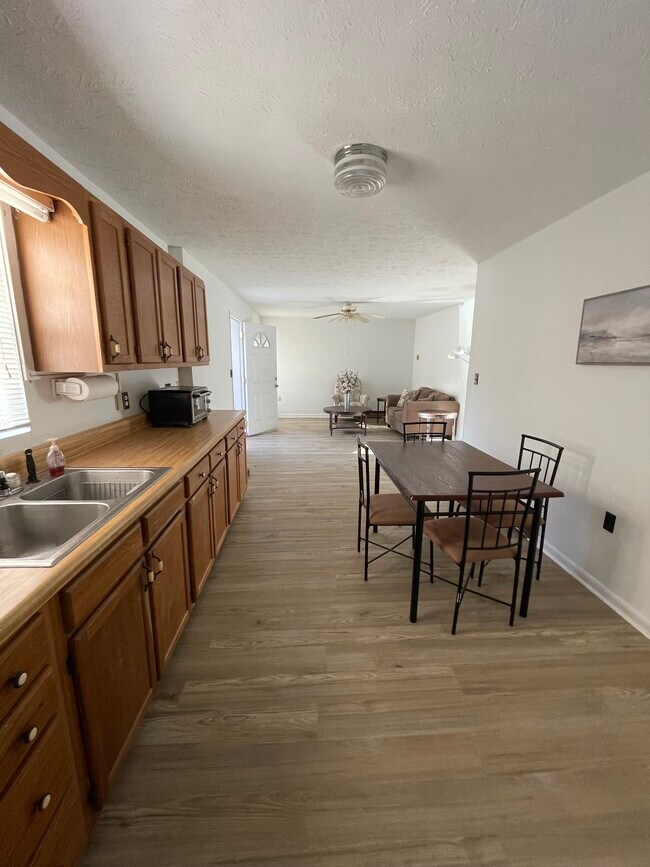 Foto del edificio - 149 Iced Ln