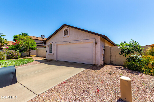 Building Photo - 3709 W Carol Ann Way