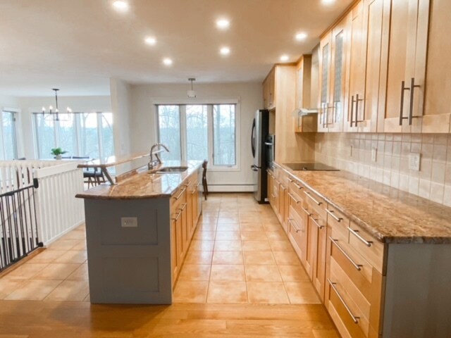 Cocina - 339 Main St