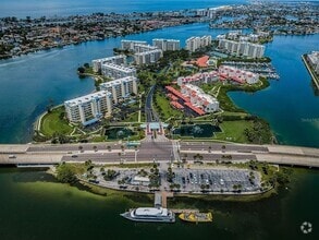 Building Photo - 7882 Sailboat Key Blvd S