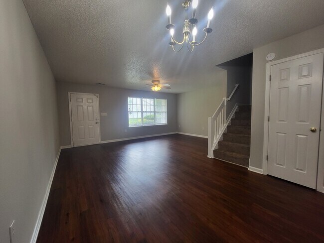 Building Photo - 7697 Petrea Ln