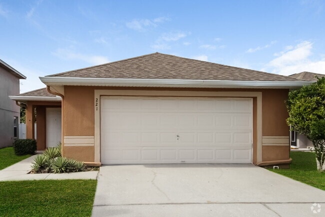 Building Photo - 221 Owenshire Cir