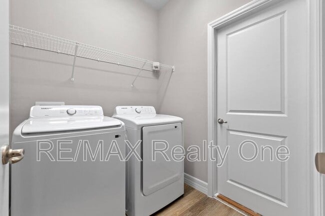 Foto del edificio - 836 E Weldon Ct