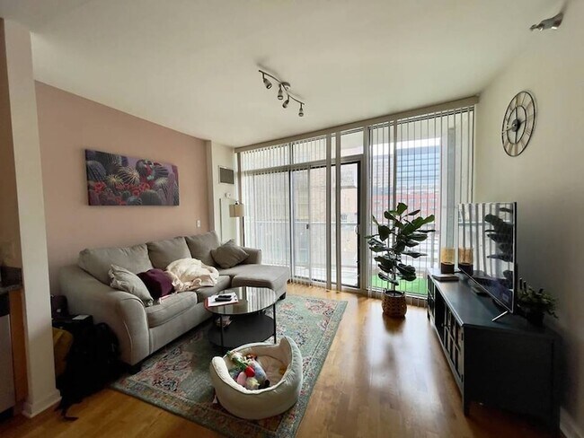 Foto del edificio - 611 S Wells St