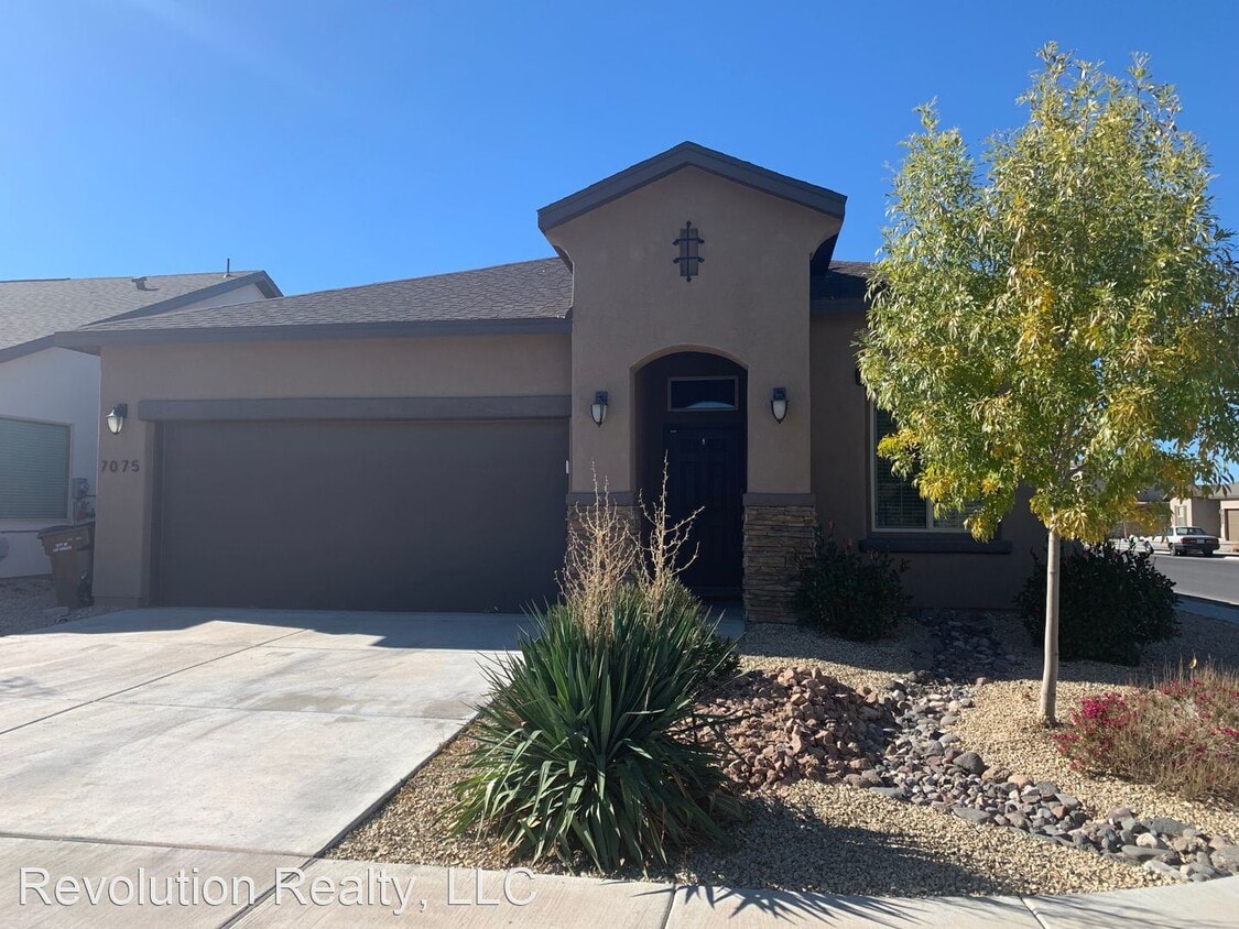 Primary Photo - 3 br, 2 bath House - 7075 Metro Park St.