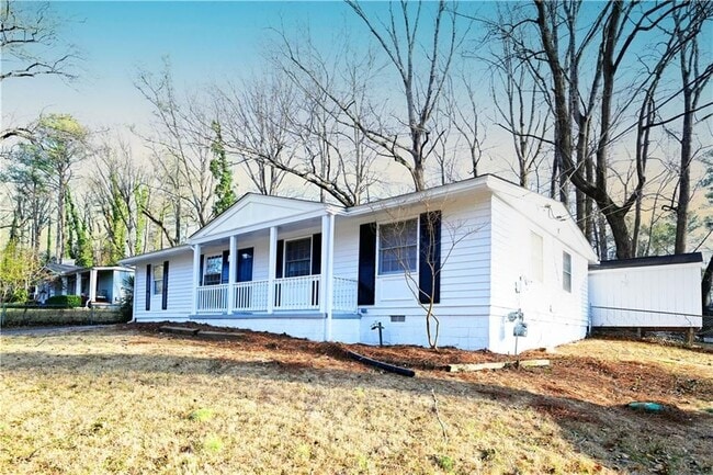 Building Photo - 88 Lucia Dr SE