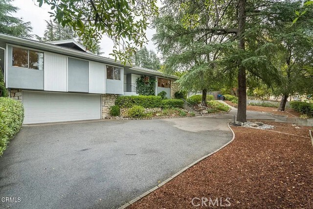 Building Photo - 931 Vista Del Valle Rd
