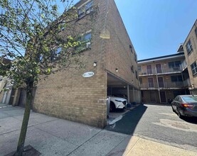 Building Photo - 81 70th St