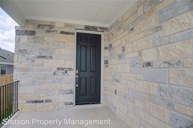 Foto del edificio - 5 br, 2.5 bath House - 344 Gaida Loop