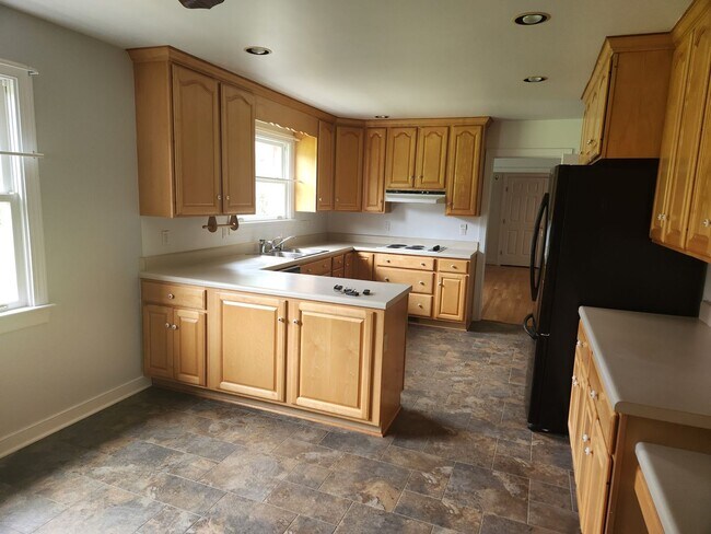 Foto del edificio - Chesterfield-Winterpock Area- Custom 3 Bed...