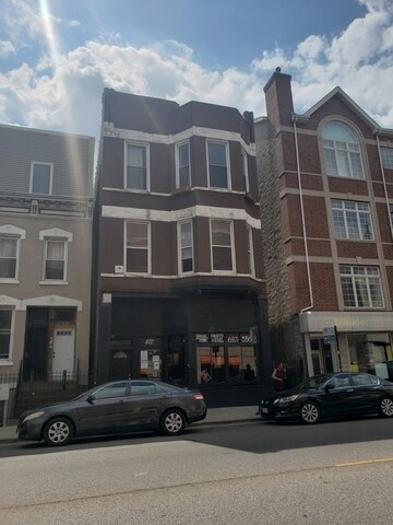 Front - 1637 W North Ave