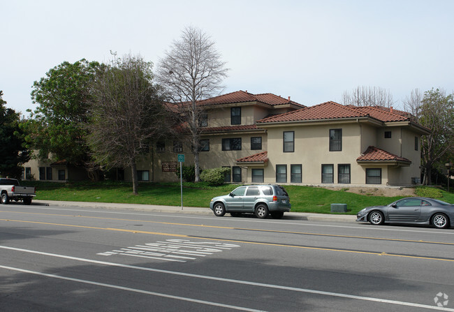 Building Photo - Ellis Terrace