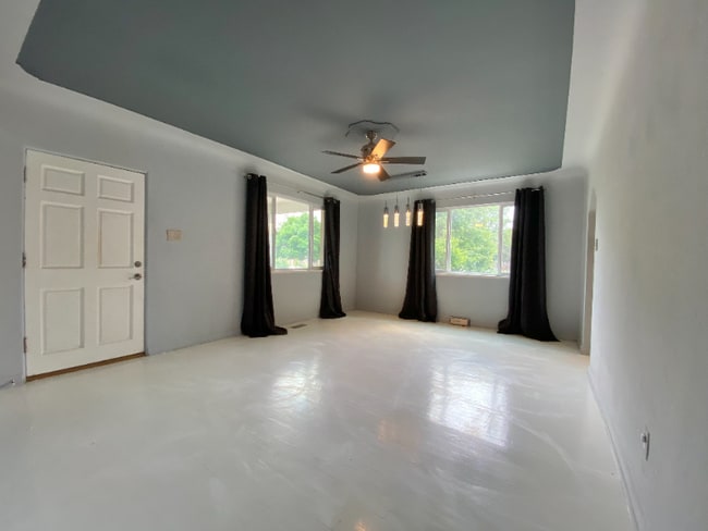 Photo - 63 Lowell Blvd House