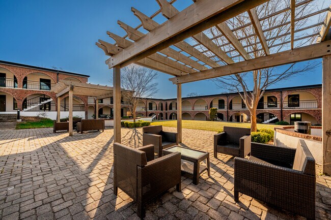 Foto del edificio - Newberry Commons
