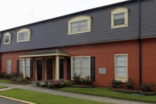 Building Photo - The Gates on Manhattan