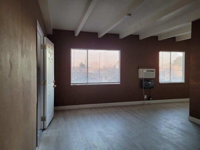 Foto del edificio - 411 S 11th St