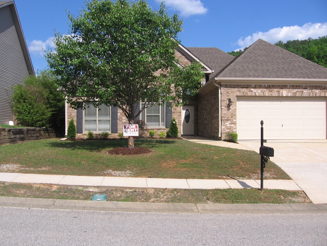 757 Forest Lakes Dr, Sterrett, AL 35147 House Rental in Sterrett, AL
