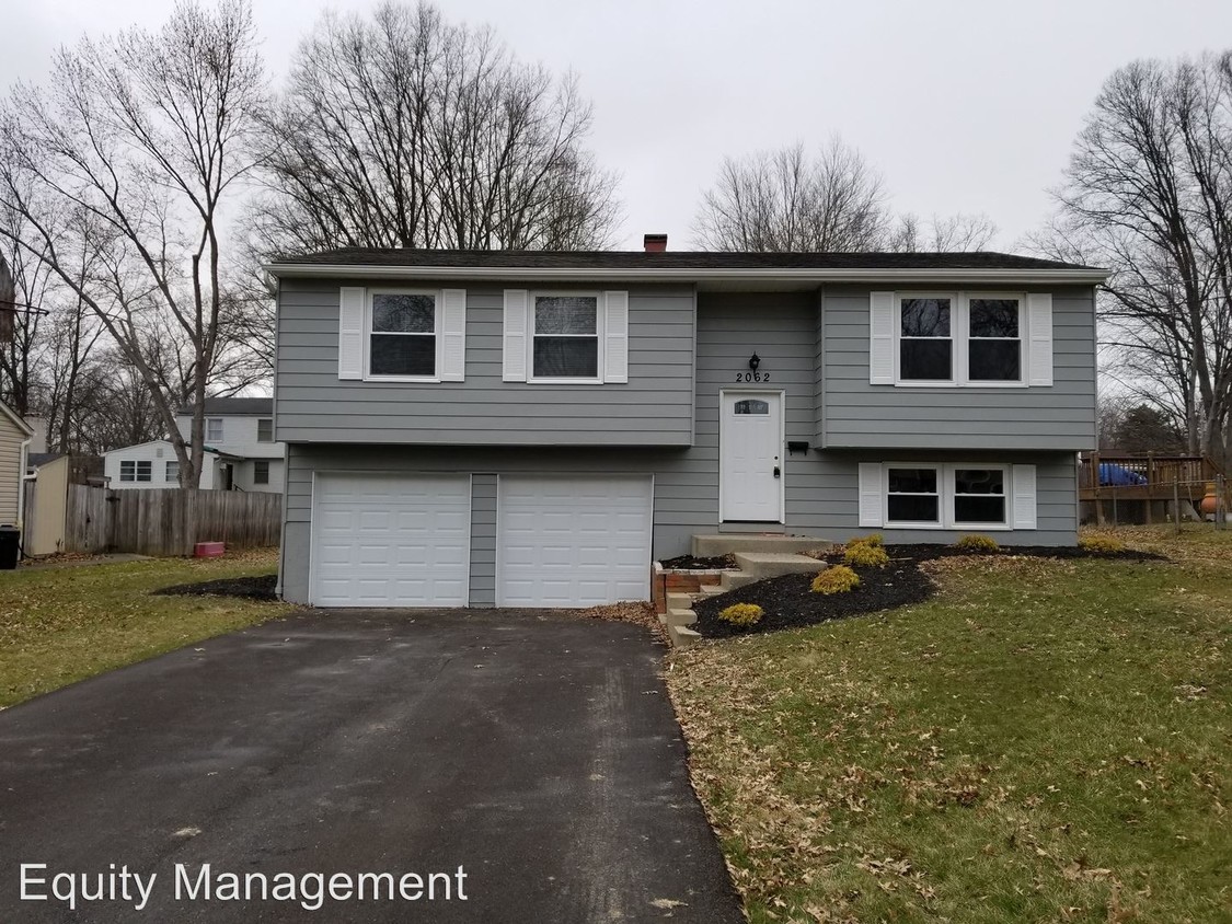 Primary Photo - 2062 Elm Trace St