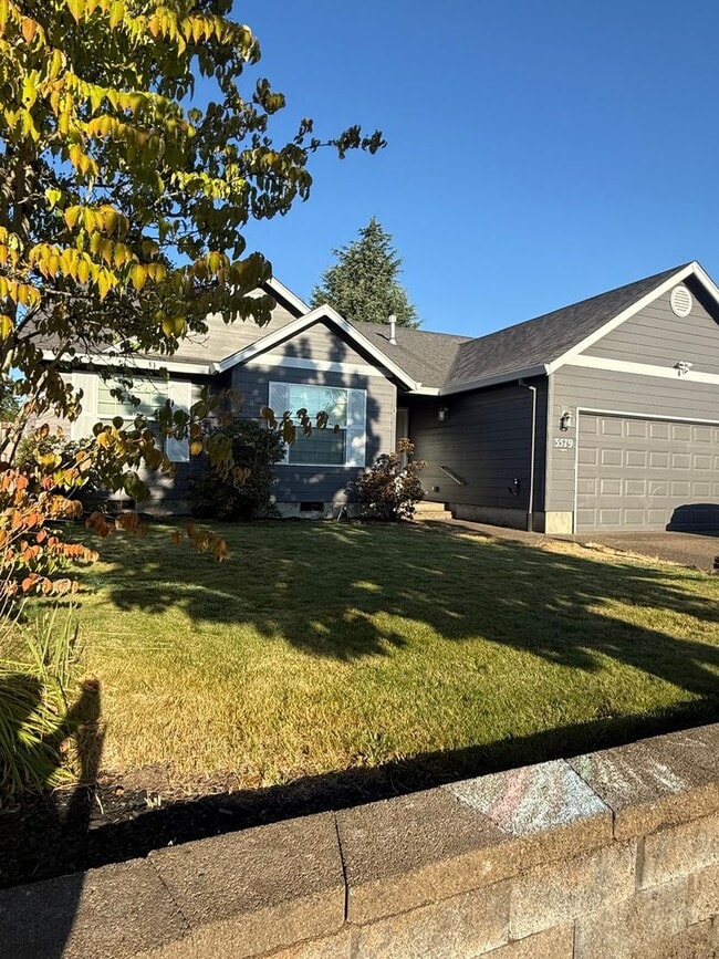 Building Photo - 3579 NE Harvest Dr