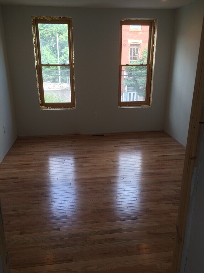 Looking into master bedroom - 1528 North 27th Street