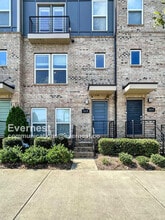 Building Photo - 2610 Grand Union Way