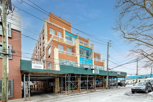Foto del edificio - Waterview Plaza