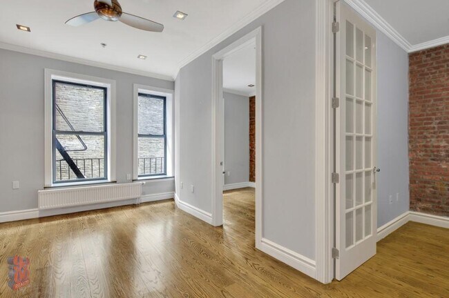 Foto del edificio - 202 E 13th St
