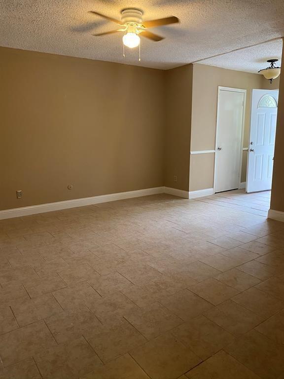 Building Photo - 9507 Braeburn Glen Blvd