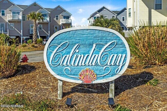 Building Photo - 116 Calinda Cay Ct