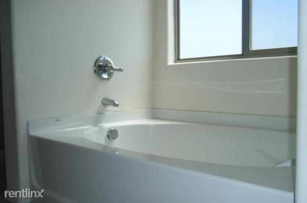 Building Photo - 4 br, 3 bath House - 7140 S Oakbank Dr